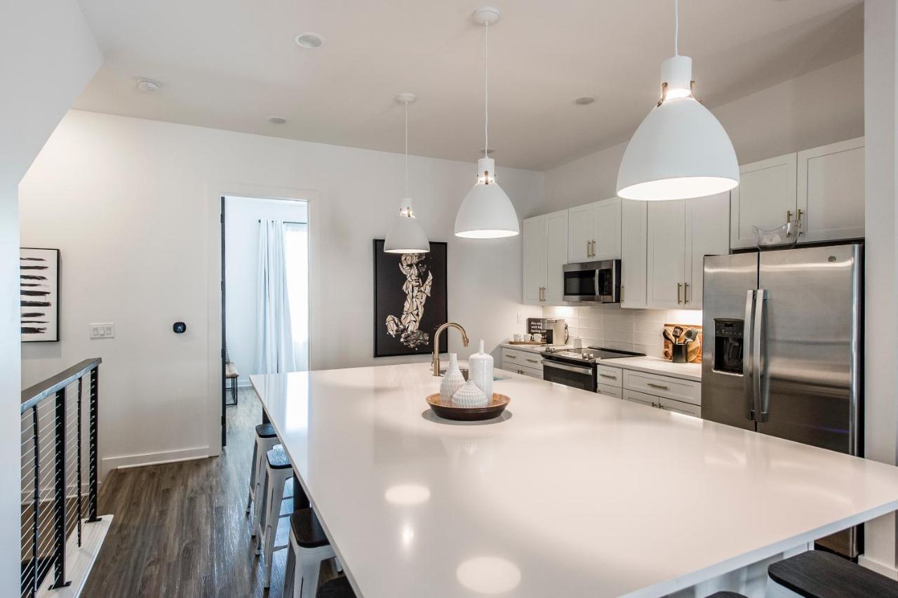 Brand New 4 Bedroom 4Bath Townhome With Amazing Rooftop! Нэшвилл Экстерьер фото