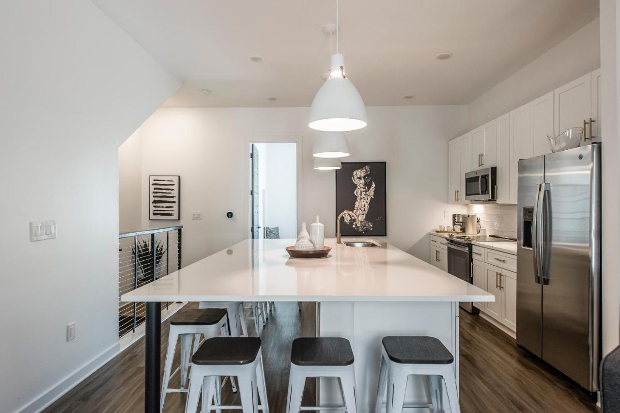 Brand New 4 Bedroom 4Bath Townhome With Amazing Rooftop! Нэшвилл Экстерьер фото